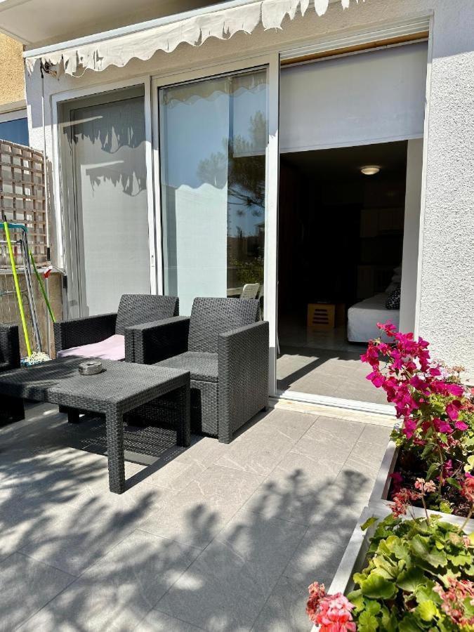 H&O Danaos Sea Breeze Apartment Paphos Exterior photo