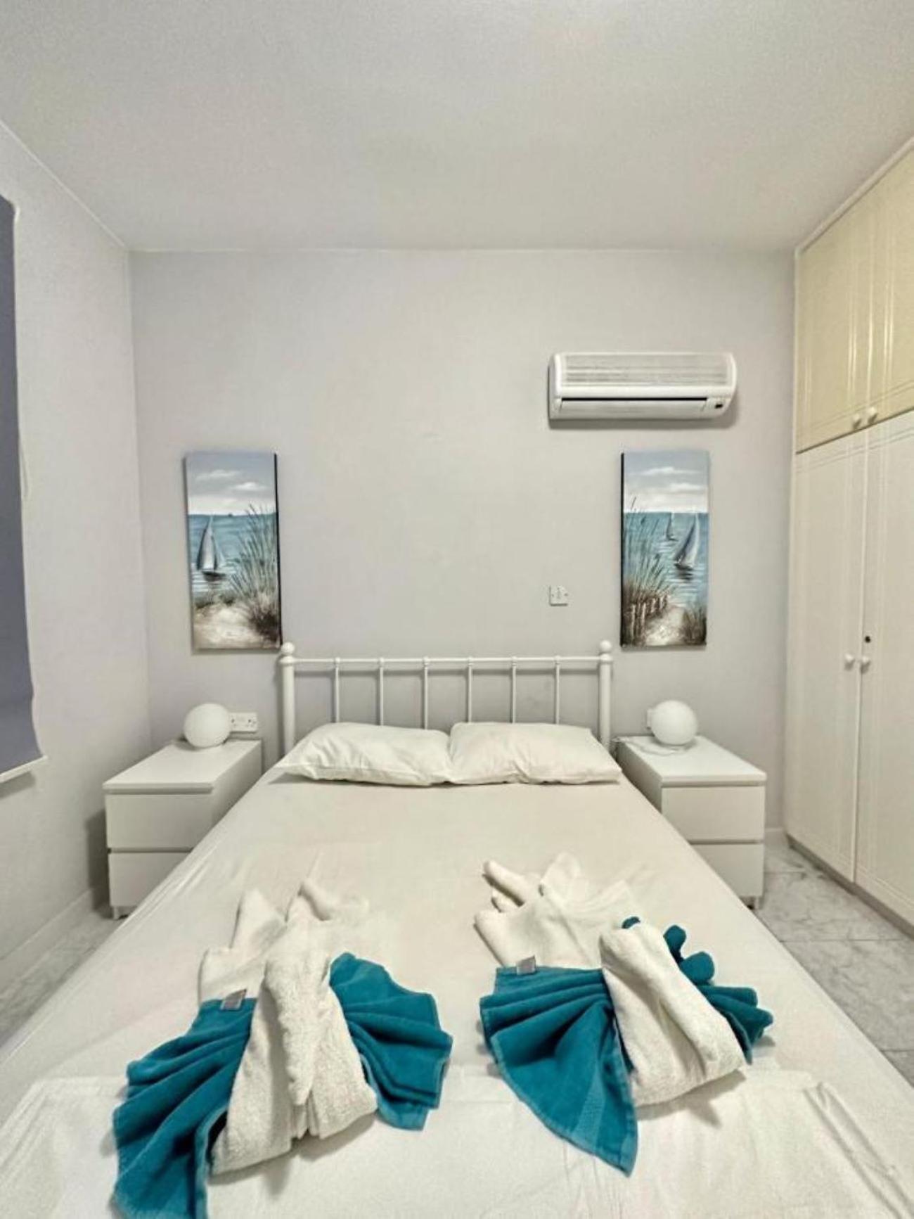 H&O Danaos Sea Breeze Apartment Paphos Exterior photo