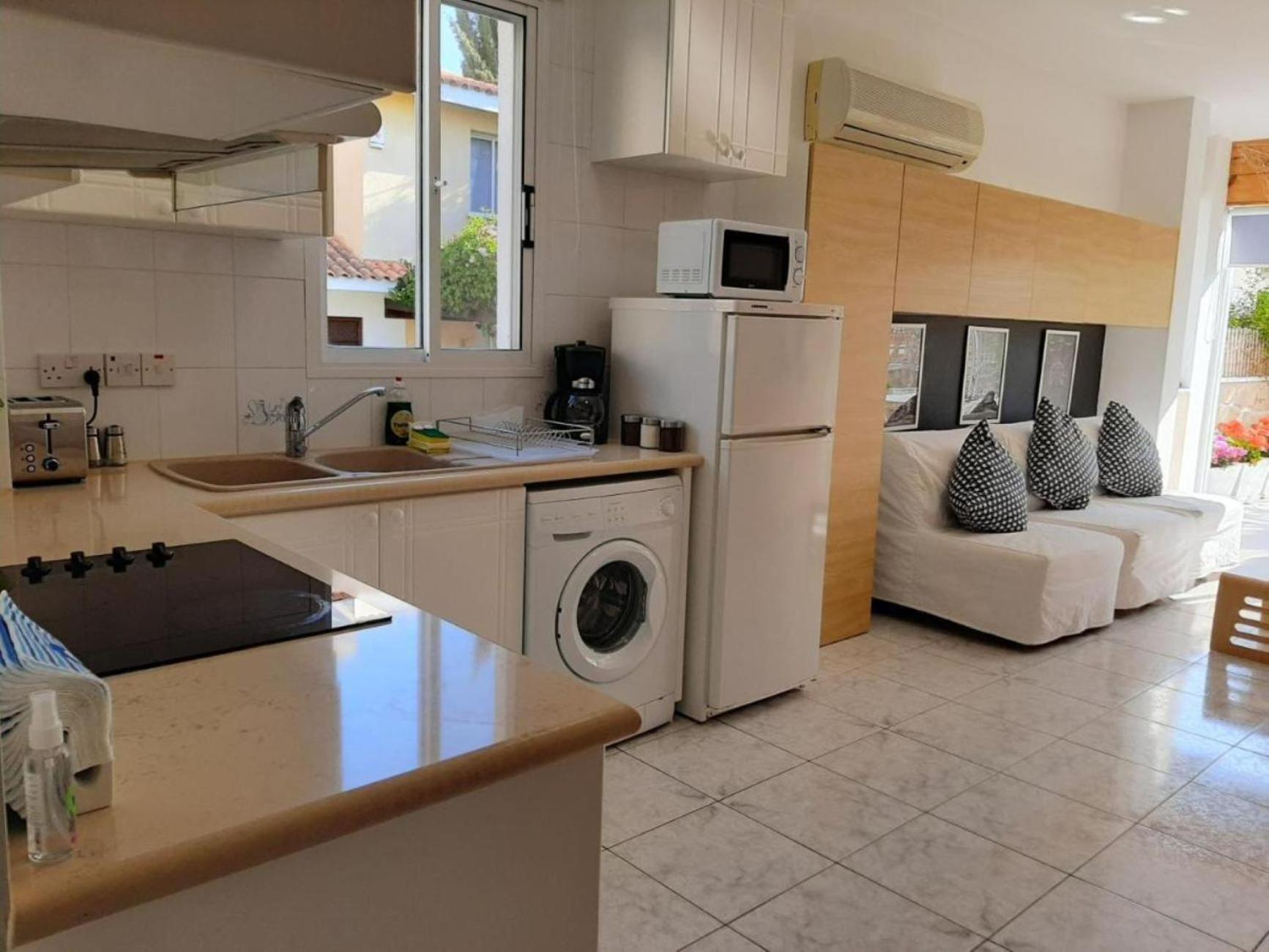 H&O Danaos Sea Breeze Apartment Paphos Exterior photo