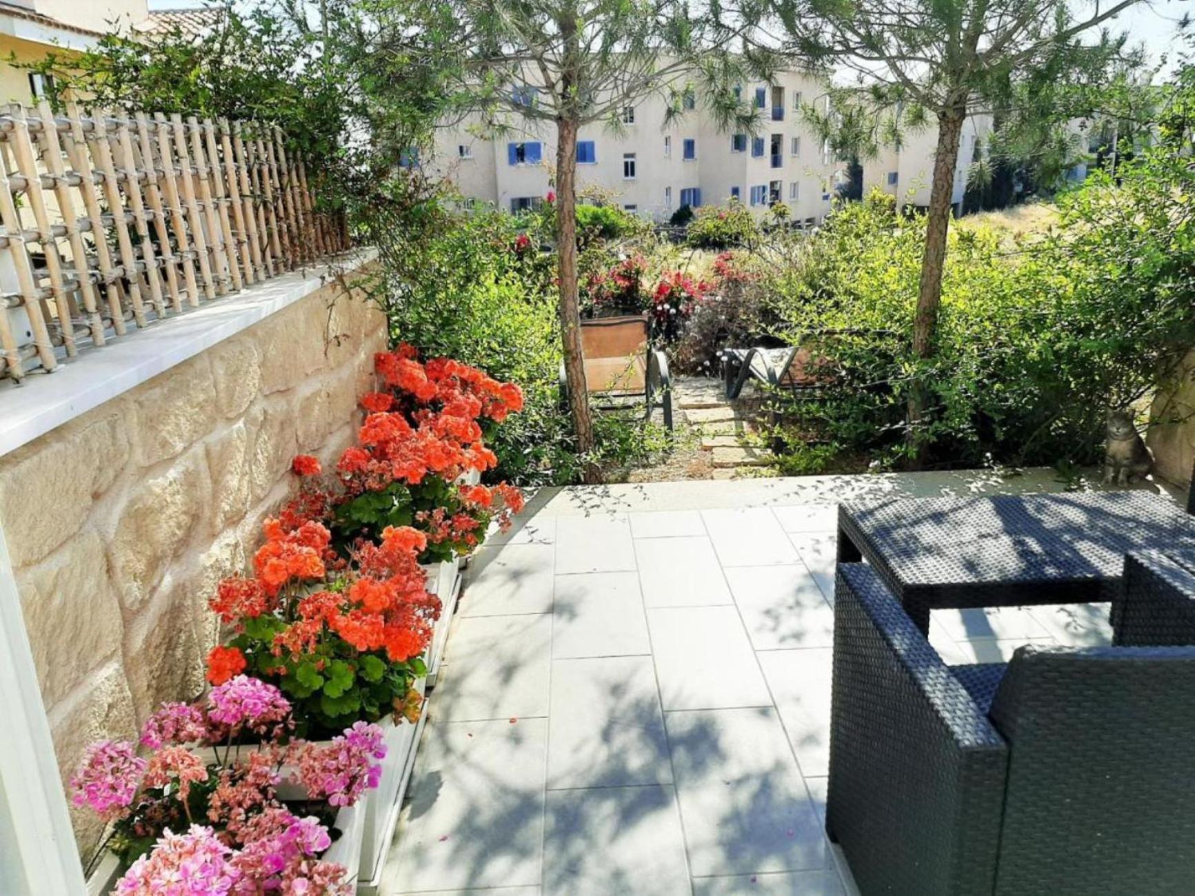 H&O Danaos Sea Breeze Apartment Paphos Exterior photo
